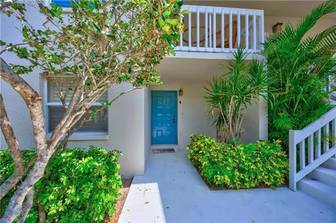 3200 Binnacle Dr #D1, Naples, FL 34103 photo 2