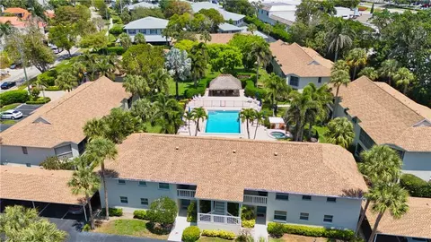 3200 Binnacle Dr #D1, Naples, FL 34103 photo 22