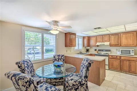 3200 Binnacle Dr #D1, Naples, FL 34103 photo 11