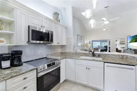 Kitchen - 21707 Sungate Ct, Estero, FL 33928 photo 1 of 5