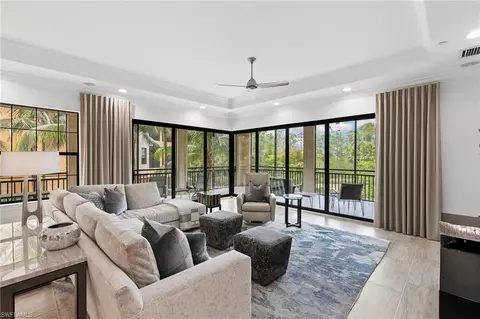 2733 Tiburon Blvd E #102, Naples, FL 34109 photo 3