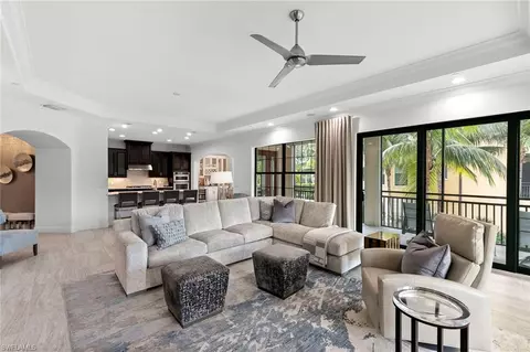 2733 Tiburon Blvd E #102, Naples, FL 34109 photo 6