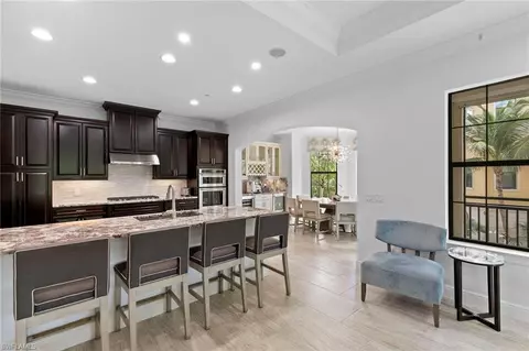 2733 Tiburon Blvd E #102, Naples, FL 34109 photo 8