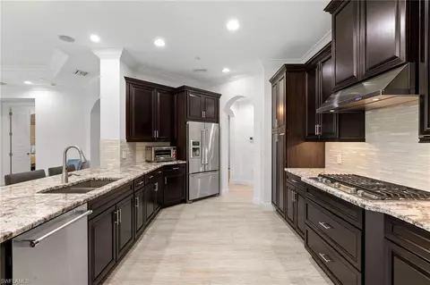 2733 Tiburon Blvd E #102, Naples, FL 34109 photo 11