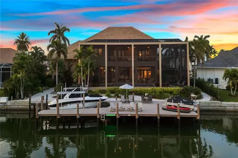 130 Hollyhock Ct, Marco Island, FL 34145
