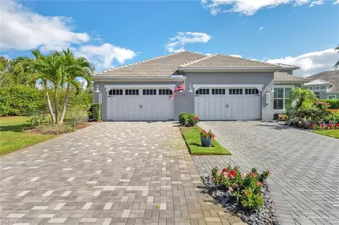 5977 Haiti Dr, Naples, FL 34113