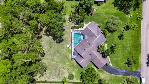 1195 Windswept Ave, Naples, FL 34109