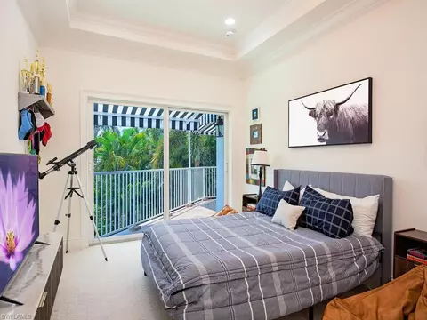 Bedroom - 650 Bow Line Dr, Naples, FL 34103 photo 2 of 3