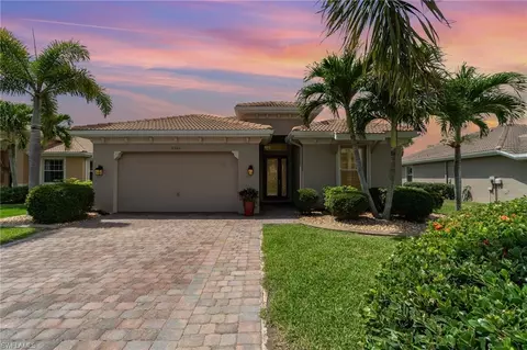 3346 Magnolia Landing Ln, North Fort Myers, FL 33917