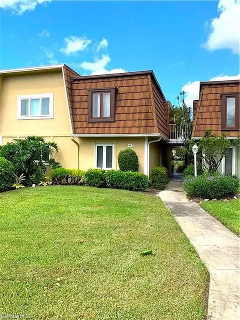 428 Meadowlark Ln #A, Naples, FL 34105