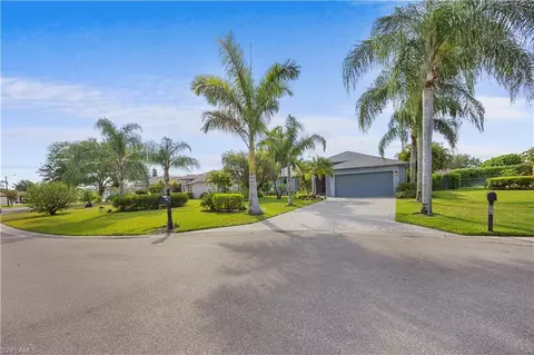 980 Murcott Dr, Naples, FL 34120