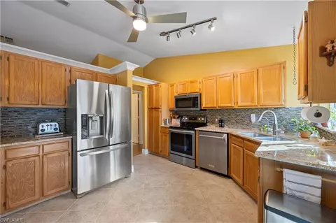 980 Murcott Dr, Naples, FL 34120 photo 10