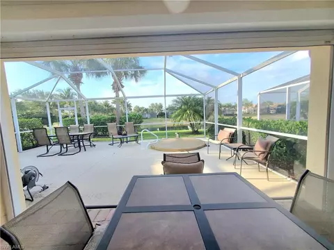8657 Querce Ct, Naples, FL 34114 photo 10
