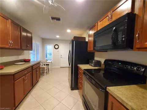 8657 Querce Ct, Naples, FL 34114 photo 13