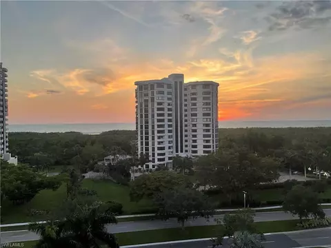 6000 Pelican Bay Blvd #804, Naples, FL 34108