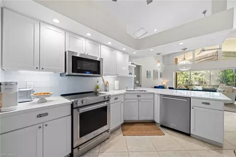 1904 Timberline Dr, Naples, FL 34109 photo 9