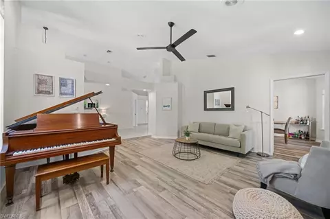 1904 Timberline Dr, Naples, FL 34109 photo 4