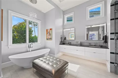 Bath - 1779 Crayton Rd, Naples, FL 34102 photo 1 of 1