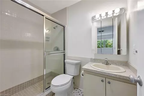 Bath - 820 Ketch Dr #7, Naples, FL 34103 photo 2 of 2