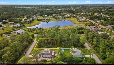 863 Kidvale St, Lehigh Acres, FL 33974