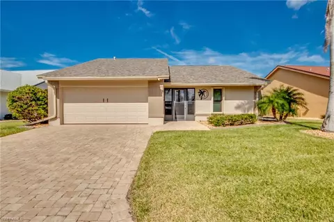 11115 Caravel Cir, Fort Myers, FL 33908