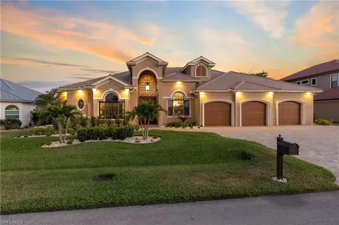 1718 SE 44th Ter, Cape Coral, FL 33904