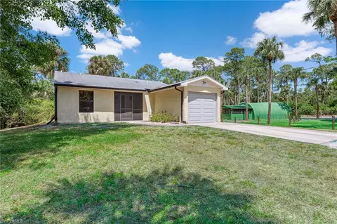 1381 17th St SW, Naples, FL 34117