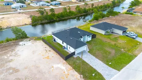 2916 NW 4th Pl, Cape Coral, FL 33993
