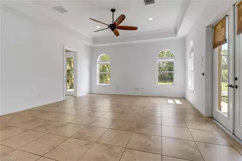 Living - 415 Saddlebrook Ln, Naples, FL 34110 photo 5 of 8