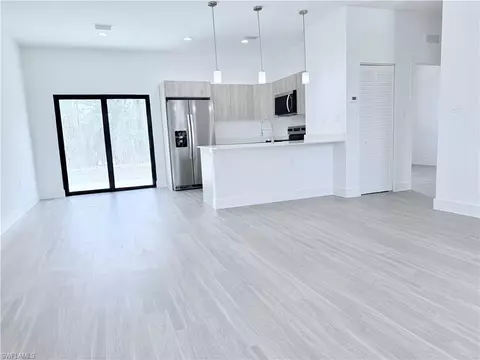 2029 Jeronimo Rd, Labelle, FL 33935 photo 3