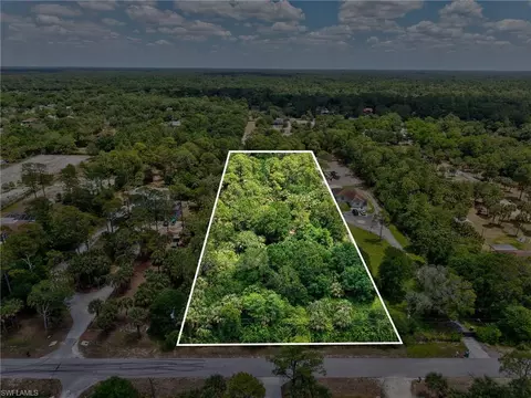 290 14th St NE, Naples, FL 34120