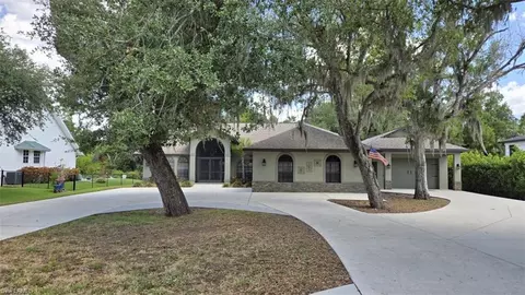 7311 Sean Ln, North Fort Myers, FL 33917