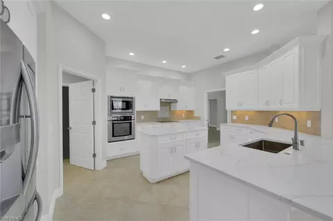20620 Park Pl, Estero, FL 33928 photo 12