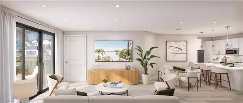 6093 Barbara Cir, Naples, FL 34112