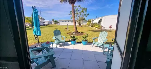 21 Diamond Ln #D21, Naples, FL 34112 photo 5