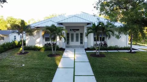 1234 13th St N, Naples, FL 34102