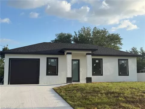823 Porter St E, Lehigh Acres, FL 33974