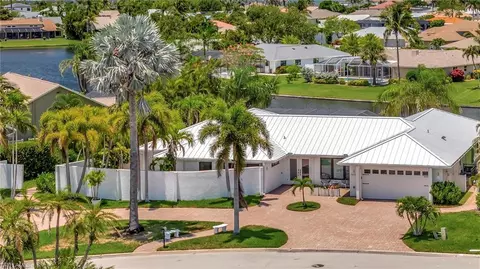 6953 Wittman Dr, Fort Myers, FL 33919