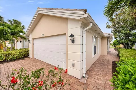 7159 Marconi Ct, Naples, FL 34114