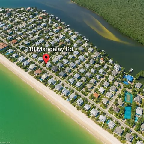 118 Mandalay Rd, Fort Myers Beach, FL 33931