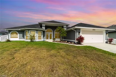 3113 SW 22nd Pl, Cape Coral, FL 33914