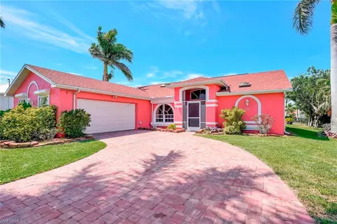 2717 SW 37th Ter, Cape Coral, FL 33914