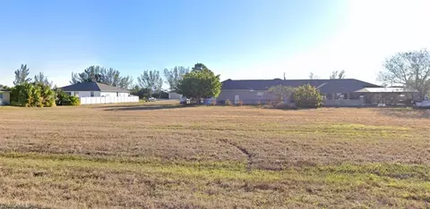 2329 NW 38th Pl, Cape Coral, FL 33993
