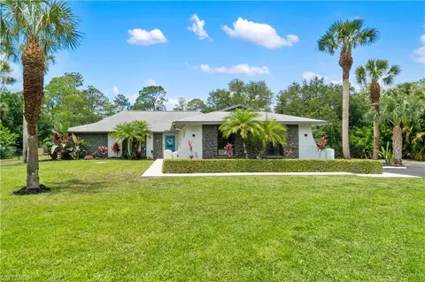1075 31st St SW, Naples, FL 34117