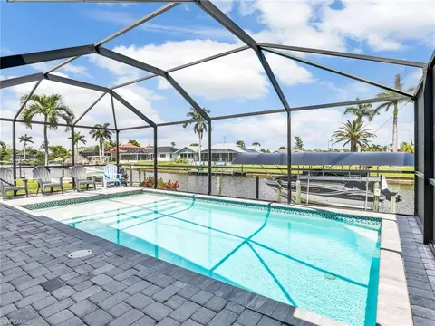 3425 SW 2nd Ave, Cape Coral, FL 33914