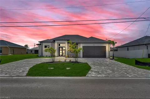 221 Nelson Rd N, Cape Coral, FL 33993