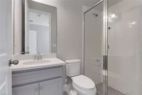 Bath - 3307 Pilot Cir, Naples, FL 34120 photo 1 of 1
