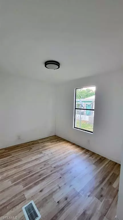 Other - 1055 7th St, Okeechobee, FL 34974 photo 4 of 5