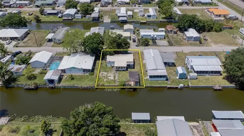 View/Area - 1055 7th St, Okeechobee, FL 34974 photo 10 of 11
