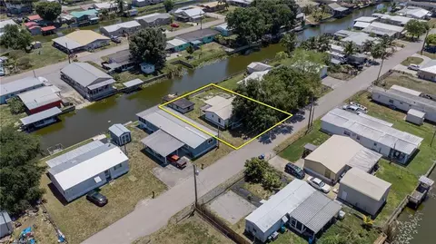 View/Area - 1055 7th St, Okeechobee, FL 34974 photo 3 of 11